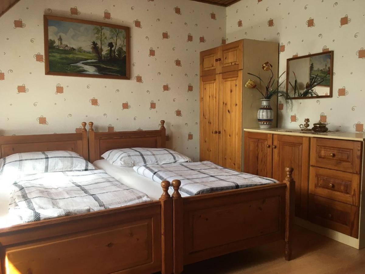 Gizella Haz Apartment Keszthely Ngoại thất bức ảnh