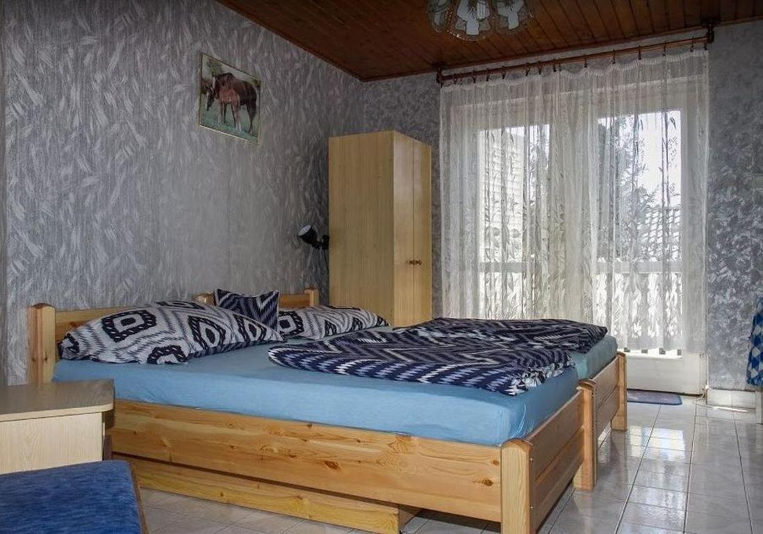 Gizella Haz Apartment Keszthely Ngoại thất bức ảnh