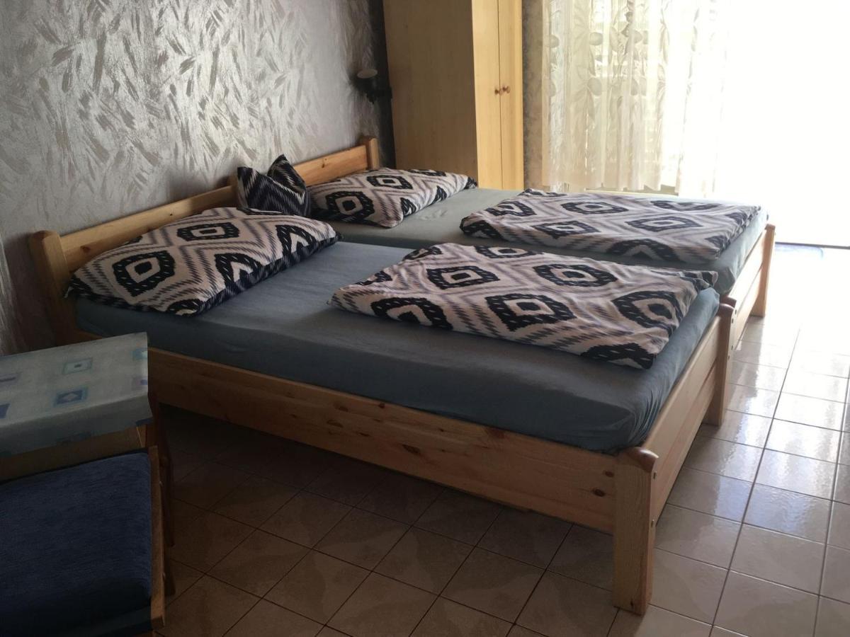 Gizella Haz Apartment Keszthely Ngoại thất bức ảnh
